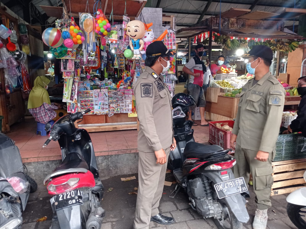 Selasa, 17 Agustus 2021 - Giat Penegakan Prokes untuk Pengendalian Penyebaran Covid-19